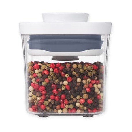 Contenedor de alimentos de plástico OXO Good Grips® POP de 189.27 mL