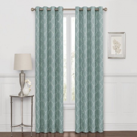 Cortina blackout de poliéster Regal Home Collections® Prescott de 1.27 x 2.13 m color aqua/blanco