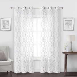 Cortinas traslúcidas de poliéster Regal Home Collections® Starbust de 1.93 x 2.13 m color blanco/gris, 2 piezas