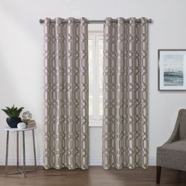 Cortina con filtro de luz de poliéster Regal Home Collections® Walker de 1.27 x 2.13 m color mocca