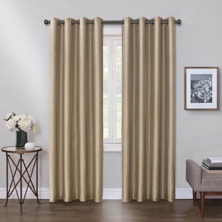 Cortina blackout de poliéster Regal Home Collections® Mystique de 1.27 x 2.13 m color café claro