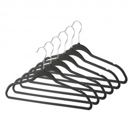 Set de ganchos de plástico Whitmor™ para trajes color negro, 6 piezas