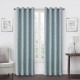 Cortina blackout de poliéster Regal Home Collections® Campbell de 2.13 m color azul claro