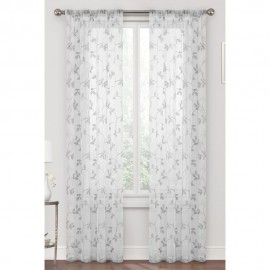 Cortina traslúcida de poliéster Regal Home Collections® Meadow de 1.27 x 2.13 m color blanco/gris