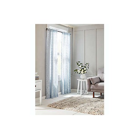 Cortina traslúcida de poliéster Everhome™ Estelle de 2.41 m color azul