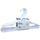 Ganchos de plástico Simply Essential™ acoplables color blanco